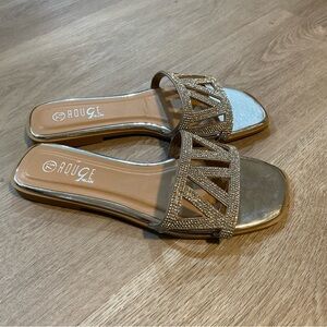 Rouge Helium Geometric Rhinestone Flat Sandals